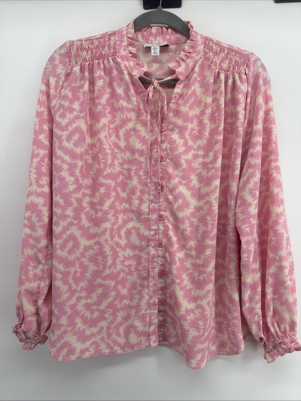TopShop SZ 2 Oversized Long Sleeve Blouse In Pink & Cream.